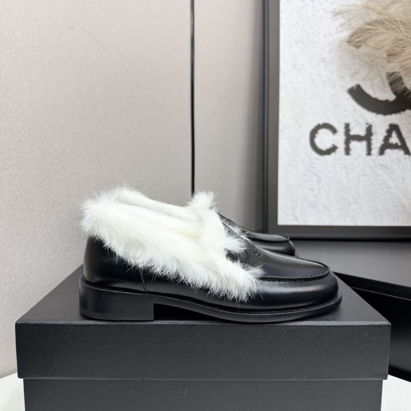 Ch**el loafers